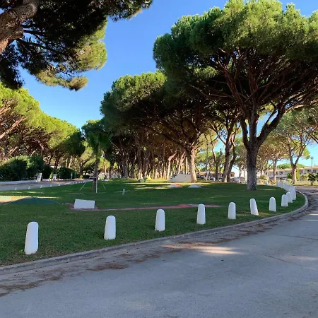 Aldeia Acoteias Villages *