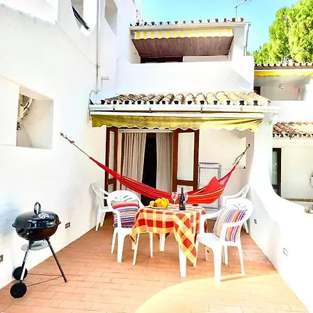 Апартаменти Aldeia Acoteias Villages *